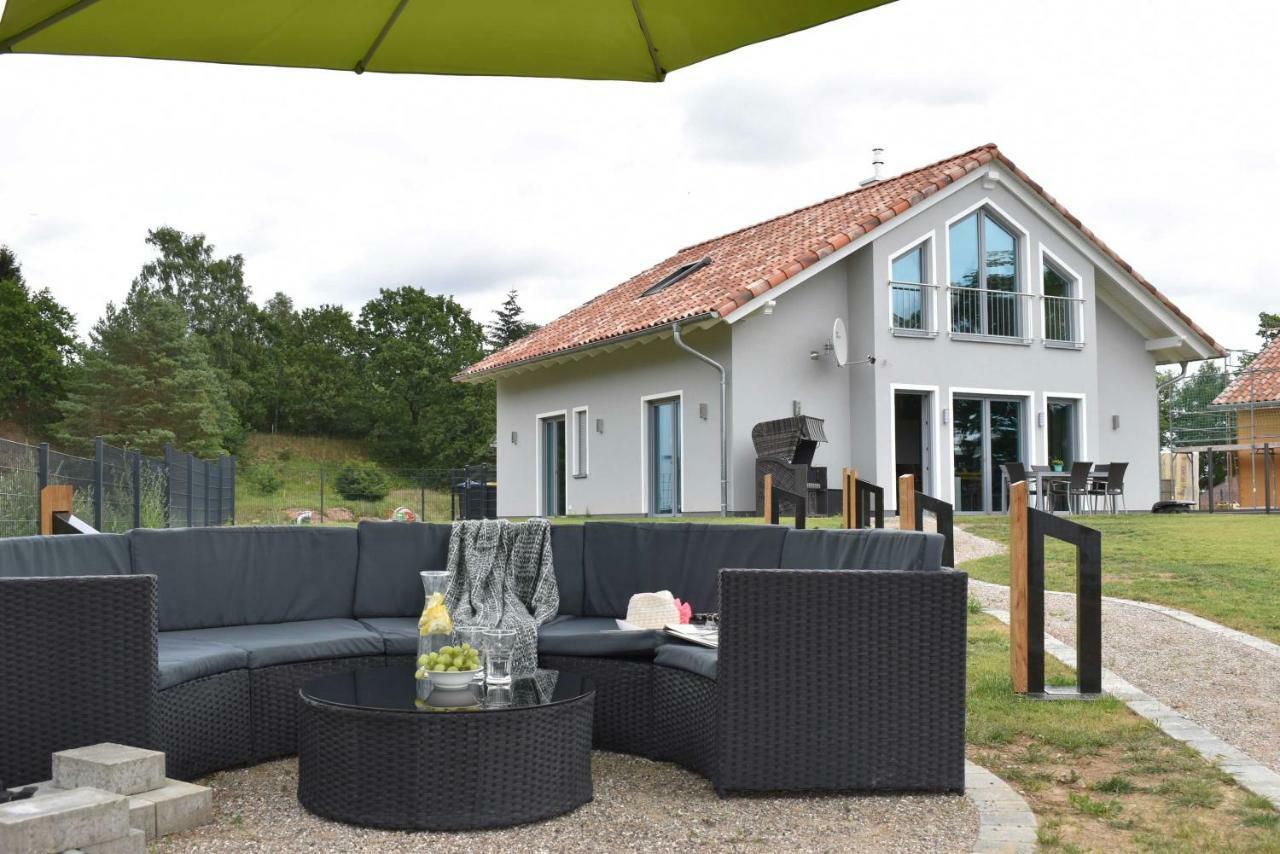 Luxus-See-Domizil mit Sauna, Kamin und Boot-130 qm für 6 Personen Krakow am See Exterior foto